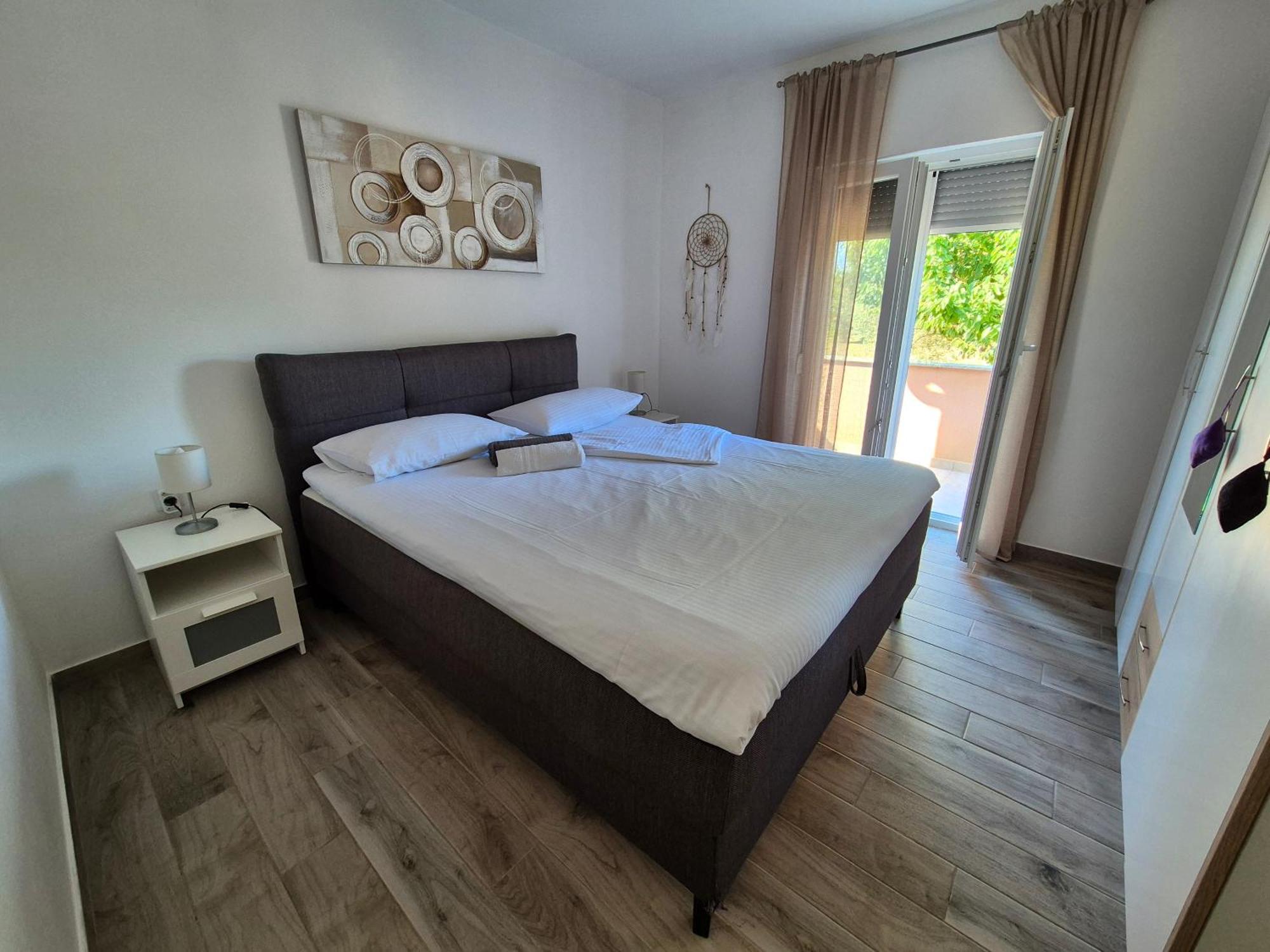 Holiday Home Begonja Привлака Экстерьер фото