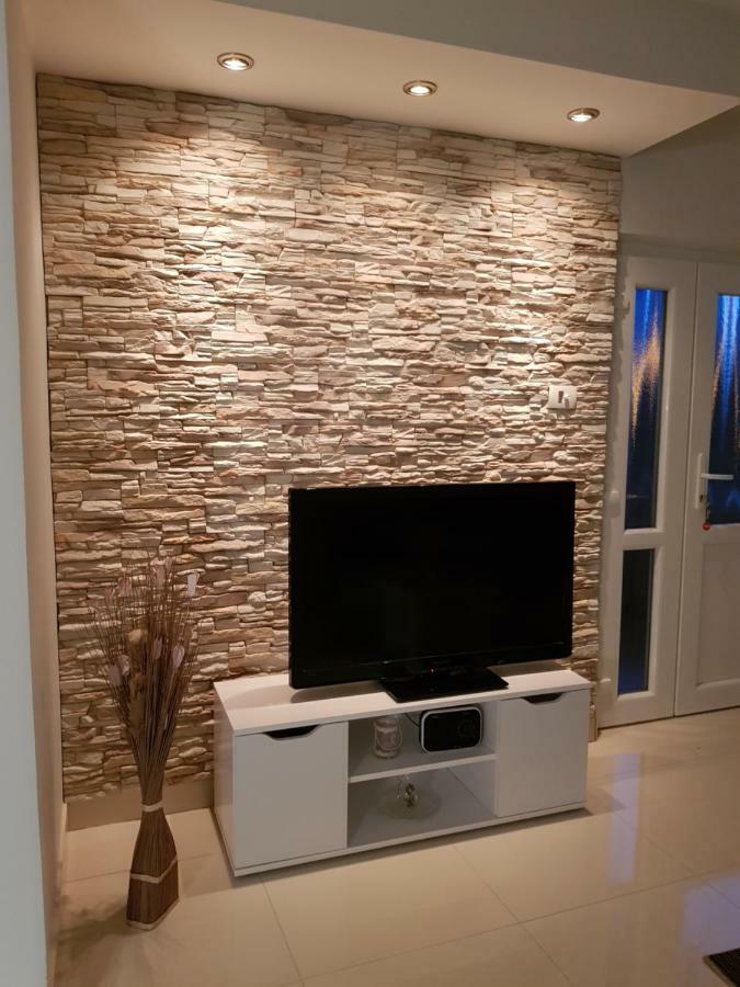 Holiday Home Begonja Привлака Экстерьер фото